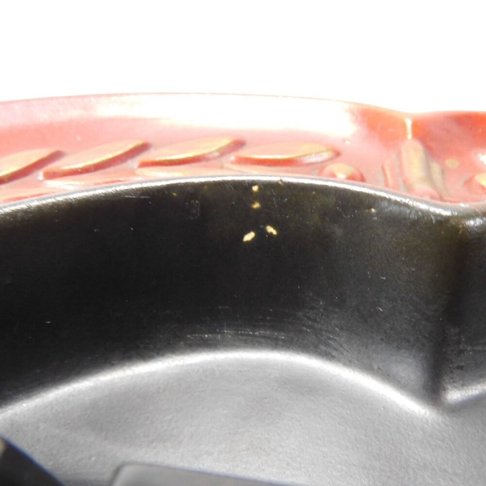 Vintage 1970s USA Mid Century Heager Red AshTray Wheat Leaf Baroque Crest 1068 - Picture 6 of 10